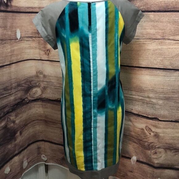 Kenneth Cole multi color print shift dress - Picture 4 of 6